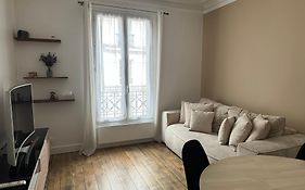 Le Voltaire apartment - Paris Center